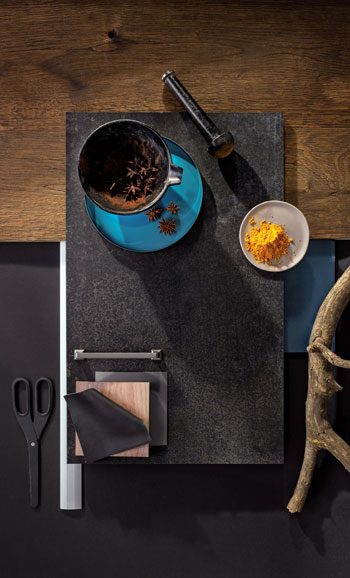 Caesarstone Mood board 302 Metallio-Black